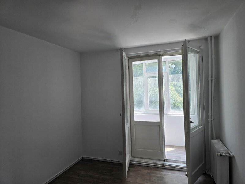 Militari – metrou Gorjului Apartament 3 camere etaj 3/9 Bloc reabilitat