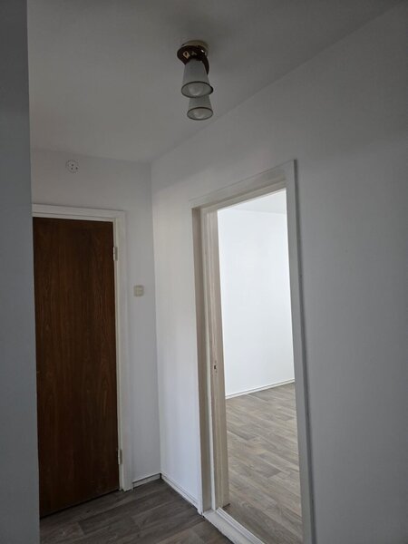 Militari – metrou Gorjului Apartament 3 camere etaj 3/9 Bloc reabilitat